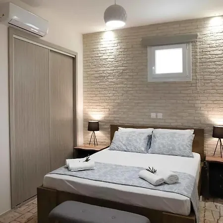 Alia House Holiday home *